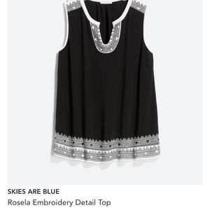 Skies are blue 2xl embroidered tank .